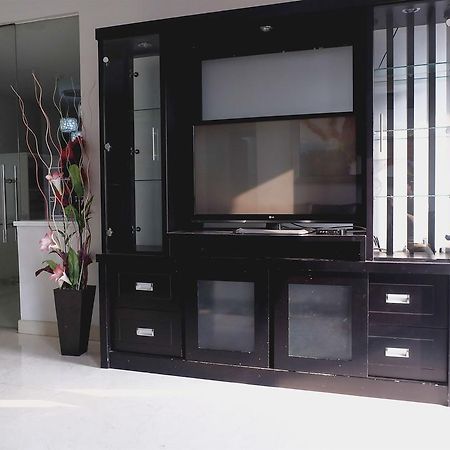 2Br Premium Apartment Berlian Permata Hijau Jacarta Exterior foto
